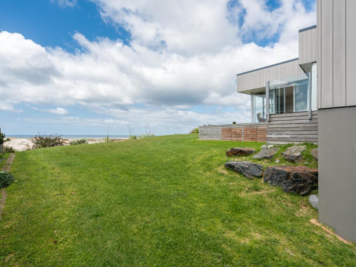 Roberts Retreat - Mangawhai Holiday Home Екстериор снимка